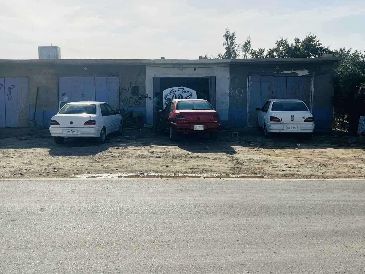 السلام عليكم   شوفت عينكم مواد احتياطيه فقط بيجو وهيا وفيترها وشرط الضمان والشغل وموقعنا العلم سمره بل قرب من مجمع الشكوري قبل متصله اب 100 متر وكلشي موجود طبعن والماموجود هم يصير موجود 
    (***********) رقم صاحب المحل والفيتر نفسو  (والسعار انخاف الله بيها )وعدنا سياره بيجو مفصخينها
