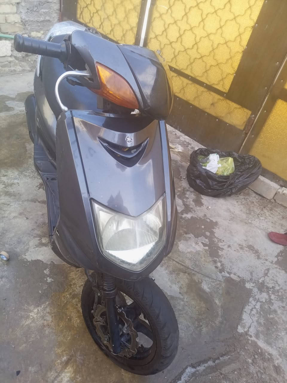 مكان بغداد الشعب سكنس 110دراجة حلوة مكينة ناعمة نقصهة كلوبات بيهة لايت ابو المروحة زنون دراجة شلعة حلوة بيهة نقص قفيص شوتة وغراضهة الباقية موجودة سعرهة 600بيهة مجال


**إذا كنت صاحب هذا الإعلان وتريد حذفه لأي سبب، رجاءا أرسل رسالة إلى الدعم الفني**