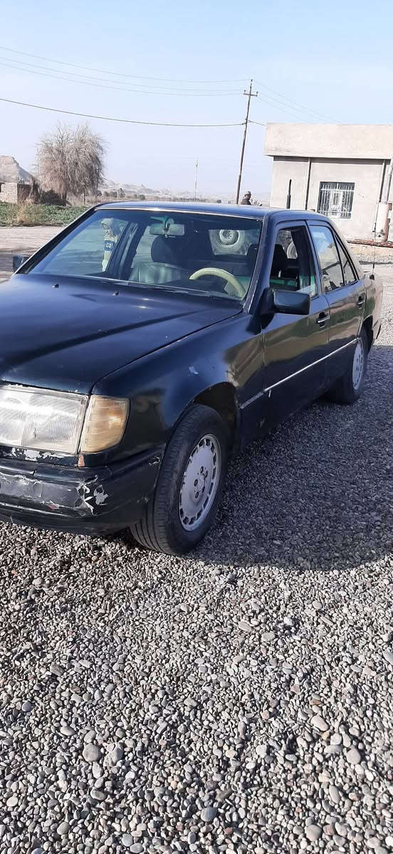 مكلف بالنشر
للبيع فقط 

مارسيدس 1989 دب
230E
‎گير ومحرك بطه شرط
رقم نينوى
 الماني ر بس مو مستلم لوحات 
مصبوغه عام  
تبريد + تدفئه 
ما يشتغلن
كشنات جلد 
كهربائيات شغاله 
السياره بيها نواقص بسيطه 
سعرها 25 وبيها مجال 
مكاني صلاح الدين ببجي المسحك
***********
***********
