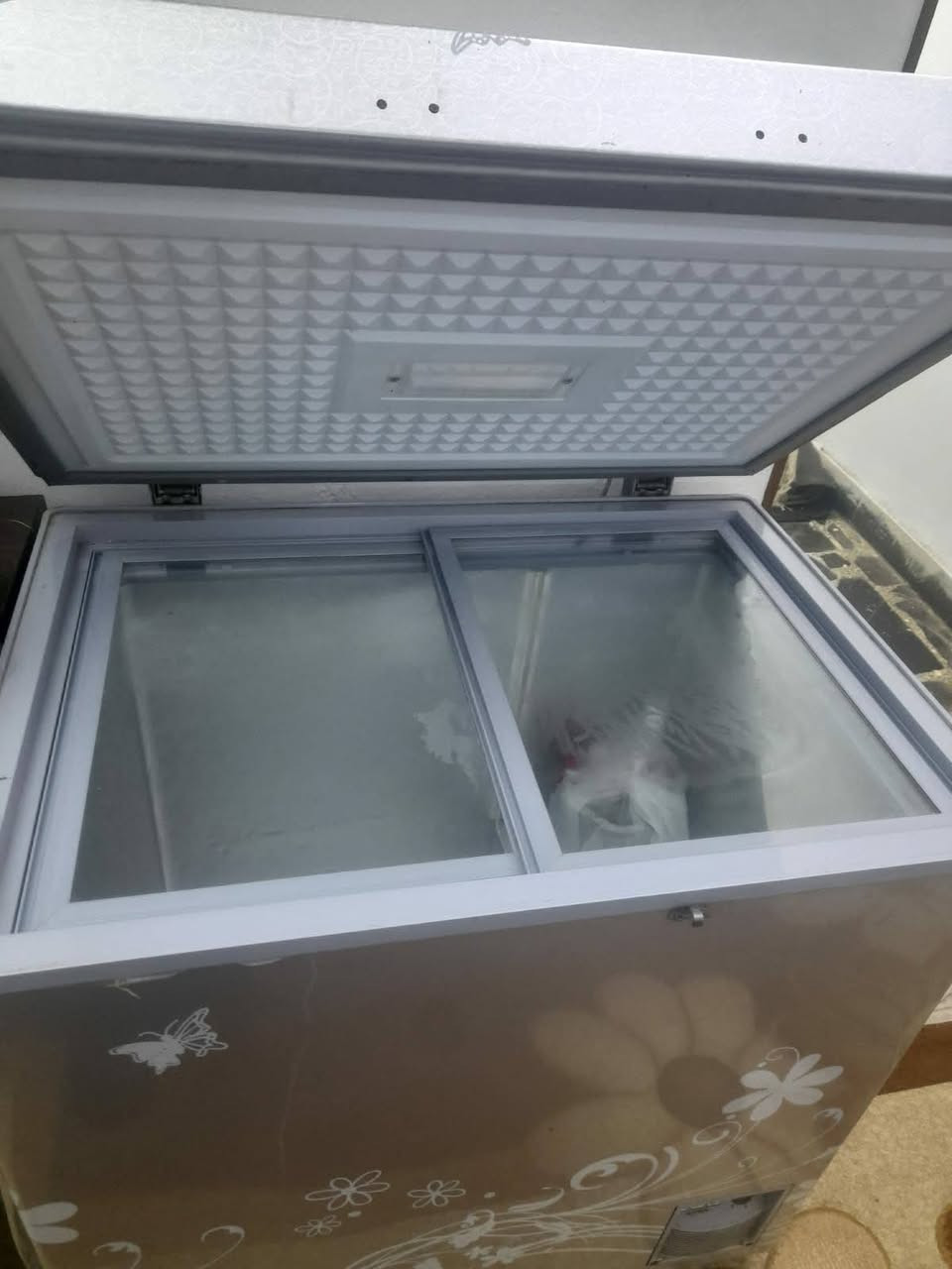 مجمده نظيفه حجم 8مابيه اي ضرر مداخله تصليح 
السعر 100
العنوان بغداد  الغزاليه شارع المدارس 
الشراي يراسلني خاص @إشارة


**إذا كنت صاحب هذا الإعلان وتريد حذفه لأي سبب، رجاءا أرسل رسالة إلى الدعم الفني**