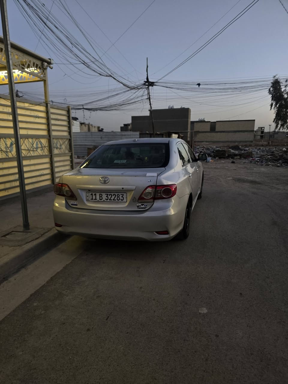 السلام عليكم سياره كورولا 2009 محدث 2013 سياره وارد أمريكي جاملغ وبنيد مبدل  سياره كلها لبيل واحد سياره بيها صبغ أثر جراد جنطه وبوب اثنين وجاملغ بدون دواخل
1.سياره صدر أمامي خلفي جديد 
2.تخم تاير جديد صارله اسبوع 
3. كير ومكينه جديد 
4.تدفئه +تبريد 
سياره جديده معنه الكلمه وما ناقصها كلشي واسمي تحويل ثاني يوم 
العنوان بغداد السيديه 
السعر 107ورقه وبيها مجال بسيط
***********
