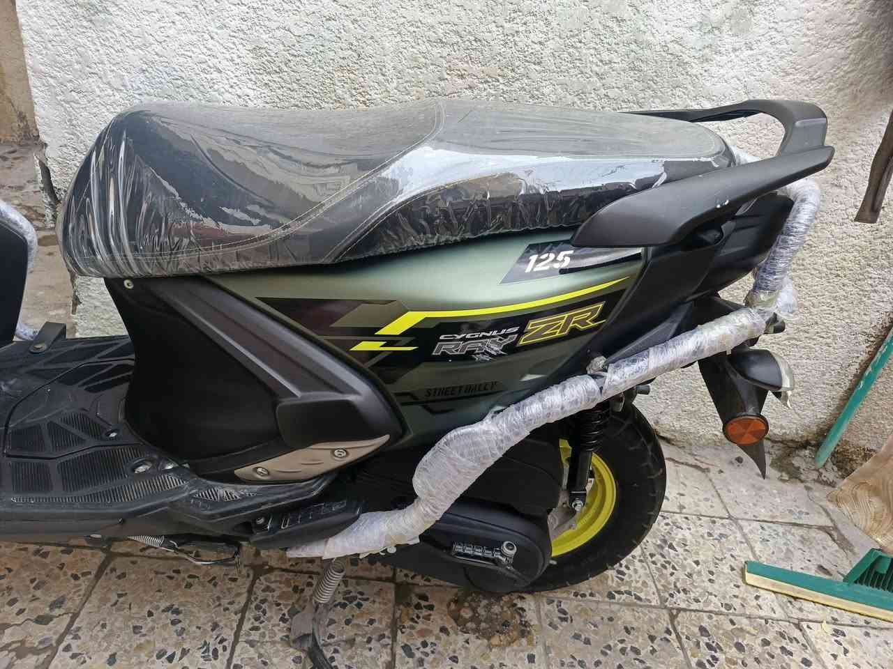 زت ار للبيع موديل 24دراجه نضيفه مشيه حقيقي دهن اديره من هاذا الأصلي استفسار عال واتساب ***********
