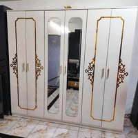 غرفة نوم • ٦ قطع • نقل مجاني