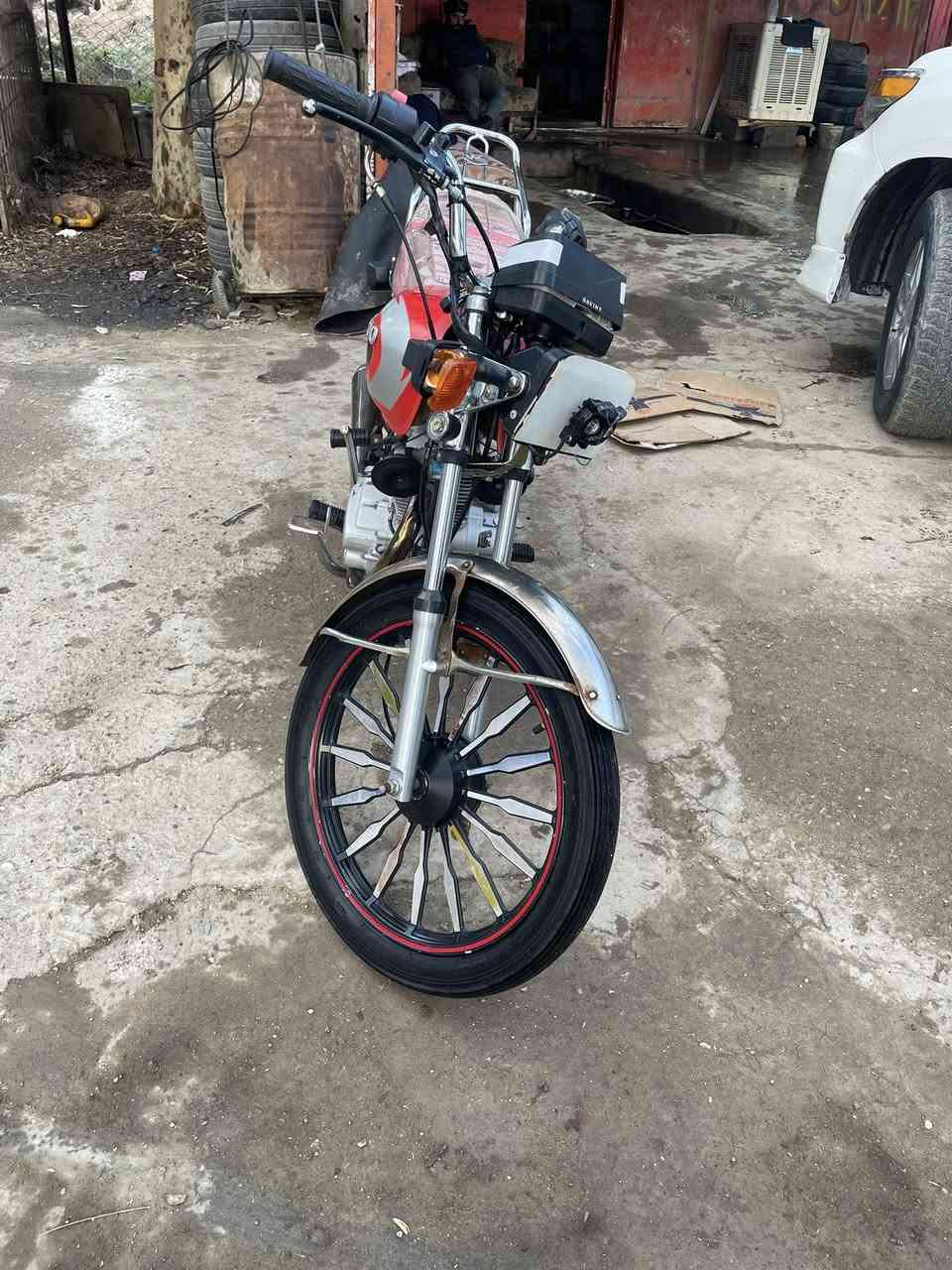 سلام عليكم شباب درجه نامي برو محرك 200موديل 20 دراجه اي نقص مآبي كوله شغال دراجه تاخذة شرط فحص تواصل استفسار على هذا الرقم ***********
