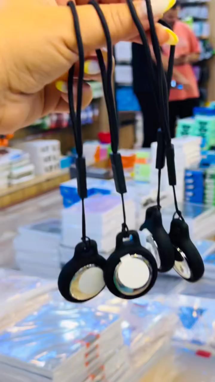 توصيل مجاني✅
 جهاز تتبّع ذكي (4 قطع)
تعقّب المفاتيح، الحقائب، المحافظ، السيارات، الدراجات وحتى عربات الأطفال عرض خاص 35 الف والتوصيل مجاني✅ لجميع محافظات العراق
للأستفسار راسل الصفحة


**إذا كنت صاحب هذا الإعلان وتريد حذفه لأي سبب، رجاءا أرسل رسالة إلى الدعم الفني**