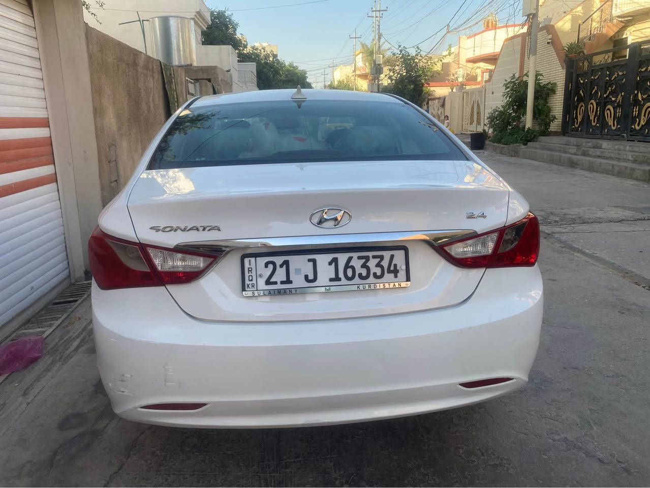 سوناتا ى وارد امريكى بؤ فرؤشتن سونه رى دانراوه چوار پارچه ى پيوه يه تى ١٣٨هه زار رؤيشتووه نرخى يه ك ده فته رو مامه له ى تيدايه چوار تايه ى لوكى بو به ستراوه بو په يوه ندى *********** كالار, السليمانية
