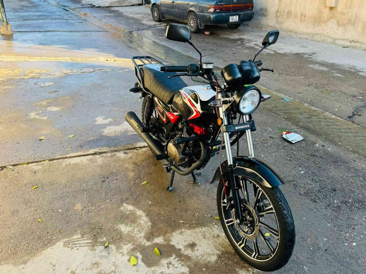 ماطور شاينك للبيع
✔️ نظافة  100/100
✔️رقم موصل  انكليزي 2025 
✔️كهربائيات كلها شغاله 
✔️مابيه اي نقص تحويل ثاني يوم  
✔️ماطور جاهز صارله شهرين  
✔️السعر مليون و900
✔️ماشي 8000
✔️ العنوان 📍 موصل حي عدن الاتصال على الارقام فقط بدون رسائل 

     مع تحياتي للجميع 

اتصال 📞***********

اتصال 📞 ***********
