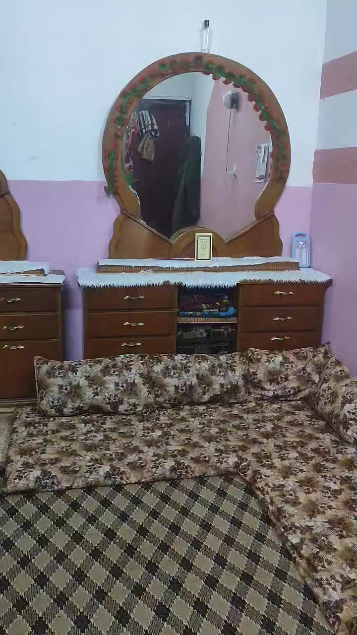 غرفه لل بيع***********
