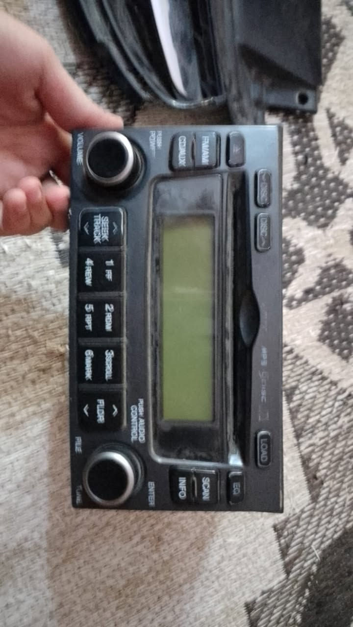 سلام عليكم مسجل مل النتره شغال وشباج جديد ***********
