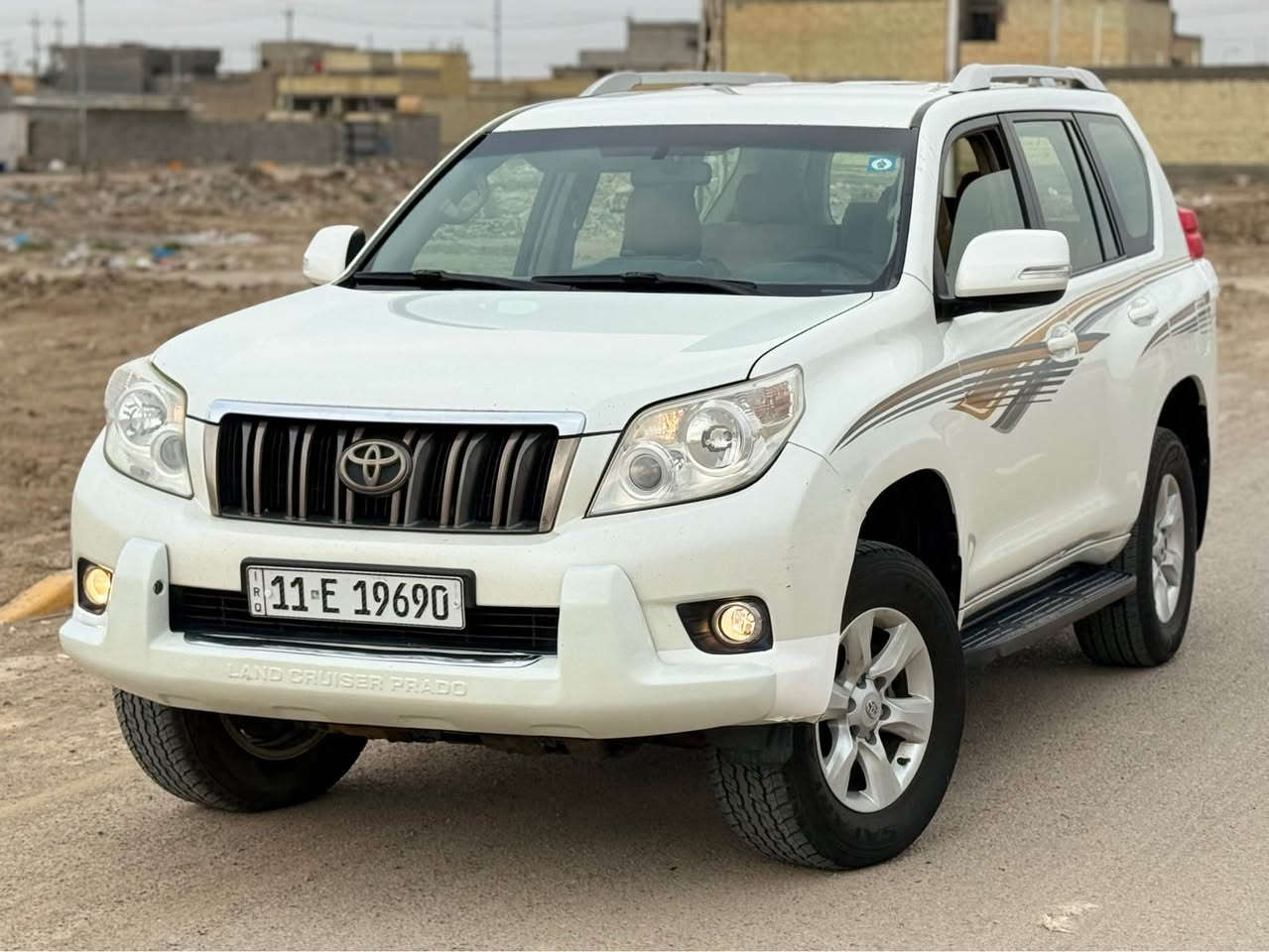 برادو كويتي 
خليجيه محرك6 سلندر 
بصمه 7راكب 3قطع تبريد 
مكفوله من الظربه ولصبغ 
مراوس فقط الفارس, صلاح الدين


**إذا كنت صاحب هذا الإعلان وتريد حذفه لأي سبب، رجاءا أرسل رسالة إلى الدعم الفني**