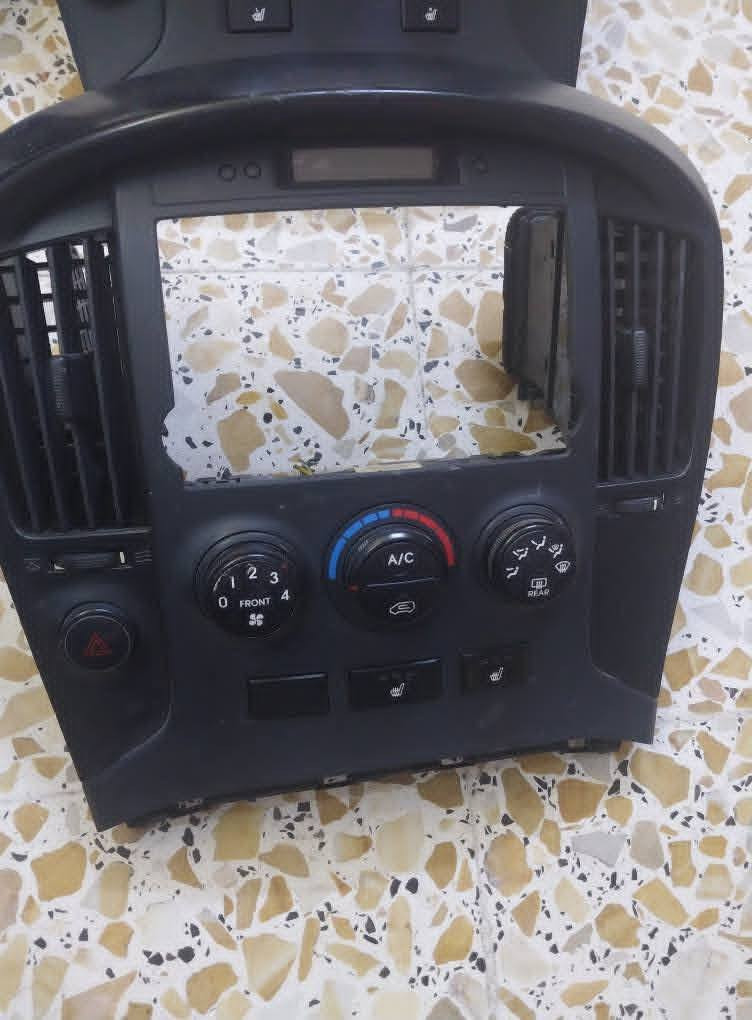 السلام عليكم
متوفر وجه دشبول ستاركس كامل جملة / مفرد .
للاستفسار :- بغداد/كراج الخالدي  ساحة الطيران / الشارع العريض 
ابو علي / ***********
