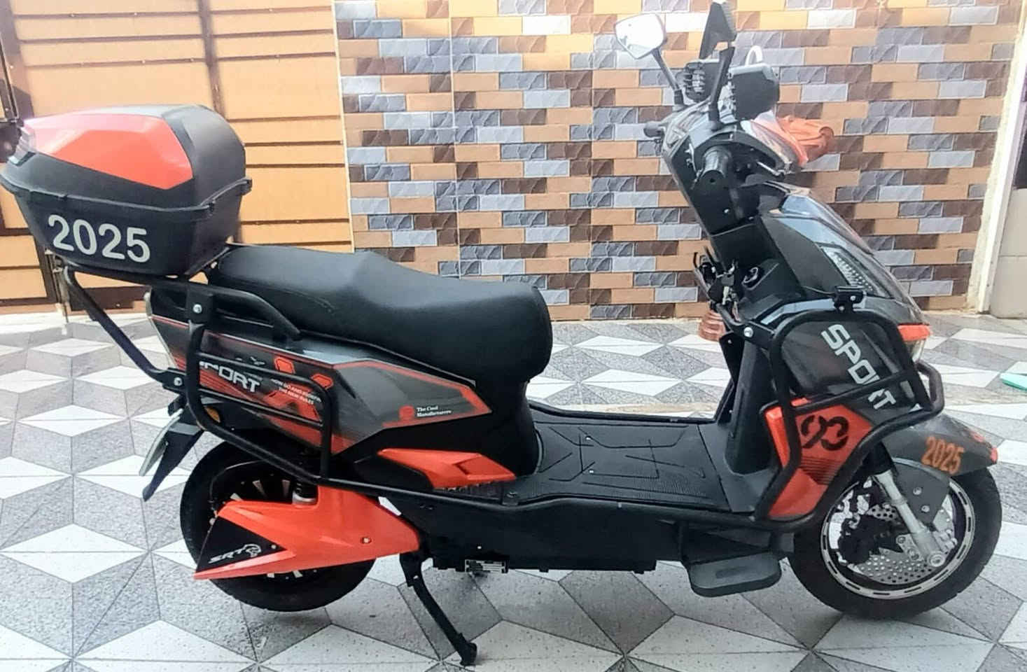 للبيع سكنس نظيف كلش موديل 25 
6عل فحص كله شغال مابي اي شي 
السعر 675وبي مجال


**إذا كنت صاحب هذا الإعلان وتريد حذفه لأي سبب، رجاءا أرسل رسالة إلى الدعم الفني**