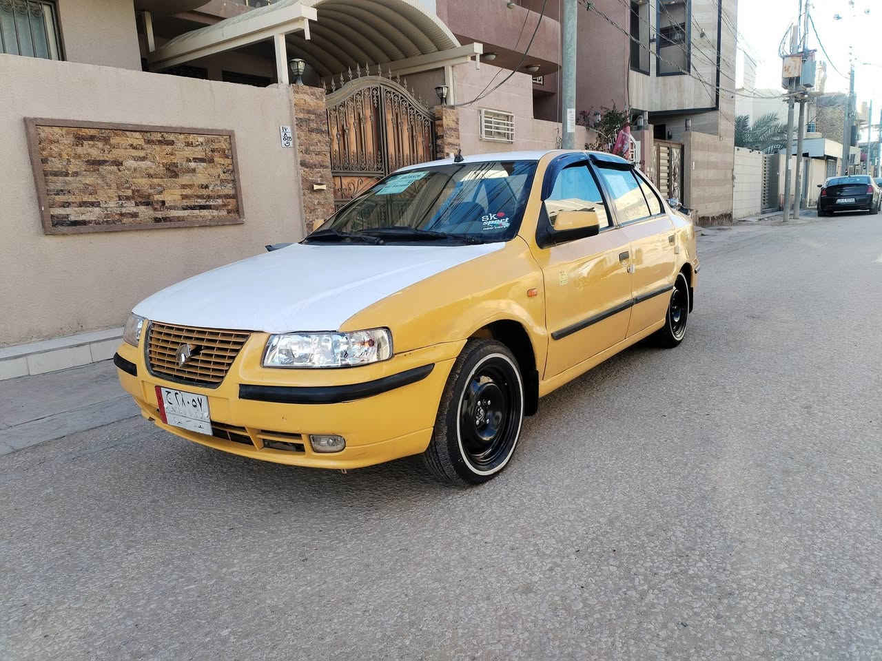 للبيع سمند ٢٠١٠ ناطقه كير ومكينه مكفولات رقم بغداد دولي سنويه ٢٠٣٠ هيئه مصفره فقط استلام لوحات تخم تاير ابو خط باتري جديد محدثه ٢٠١٧ سنتر لوك ريموت مكانها بكربلاء سعرها ٣٠
***********
