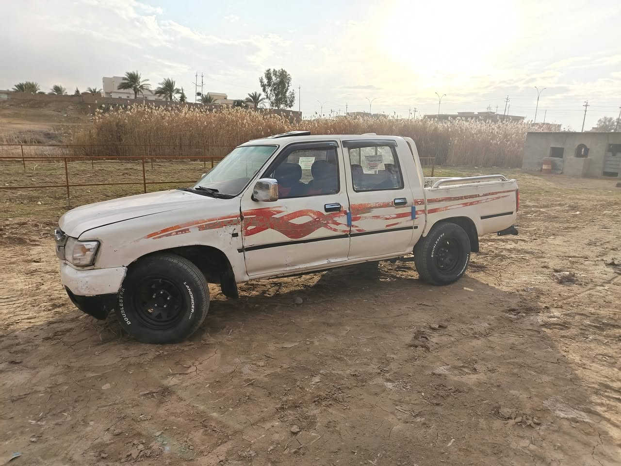 السلام عليكم
بكم دير موديل 2006 منفيس محرك كروسيدا المحرك بي بدايه صرف صدر جديد تايرات ٤ جدد كير اكسل شاصي كلها شرط
للبع السعر ٢٥ وبي مجال شي قليل
ملاحضه السياره مصبوغه عام 

الاستفسار ***********
مكان السياره الشرقاط الخصم
