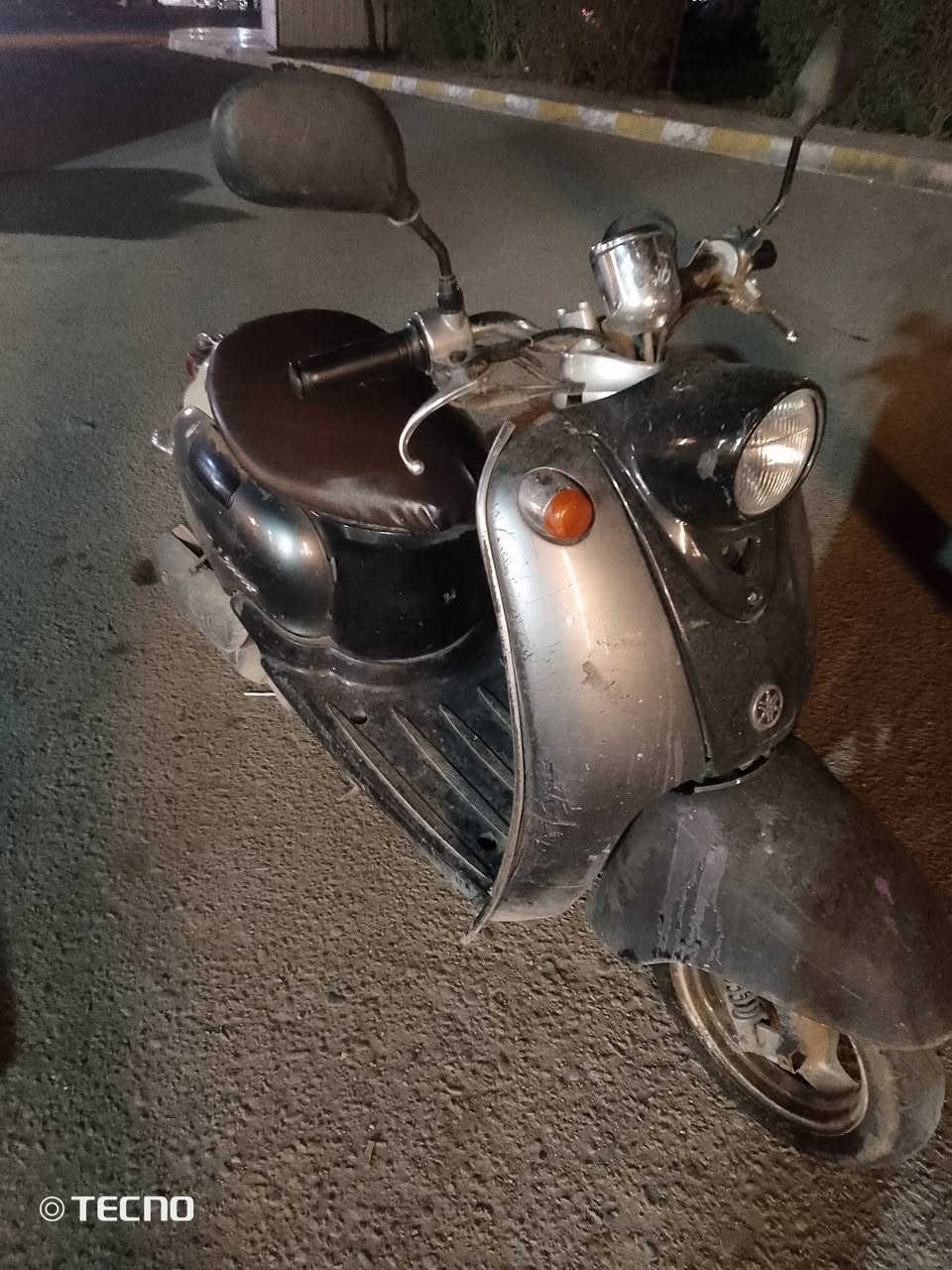 سلام عليكم دراجه نضيفه نكرت سلف 
كهربيات كله شغل بس يحتاج توصيل 
كفرات نضيفه محرك ما مفتوح  
السعر 350بيه مجال قليل 
***********.
