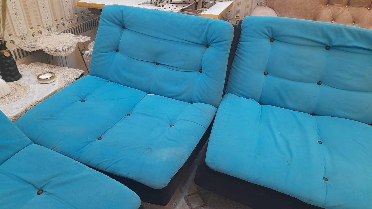 السلام عليكم
متاح نص تخم مصري  مستعمل 
كما موضح بالصوره قيمه بما يرضي الله وخذه كربلاء
***********
