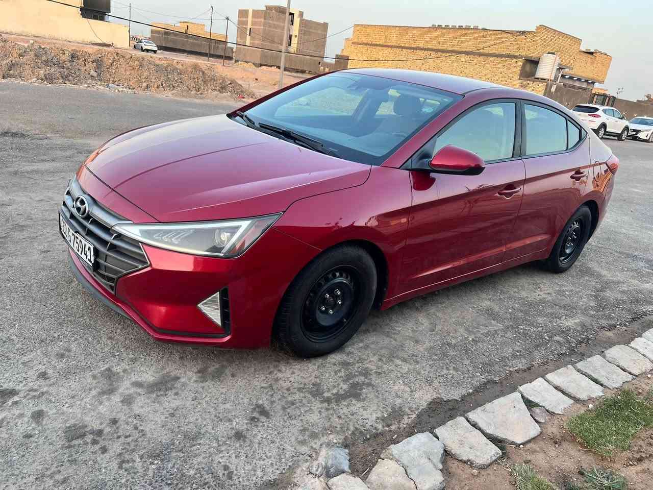 السلام عليكم النترا 2020 رقم اربيل  وارد امريكي حادث خلفي ناشره مع الصور مكينه 2000 دوش تحكم ستيرن رادارات جانبيه سياره جديده ما متعوبه ماشيه 48الف مكان السياره بصره السعر  126
***********
