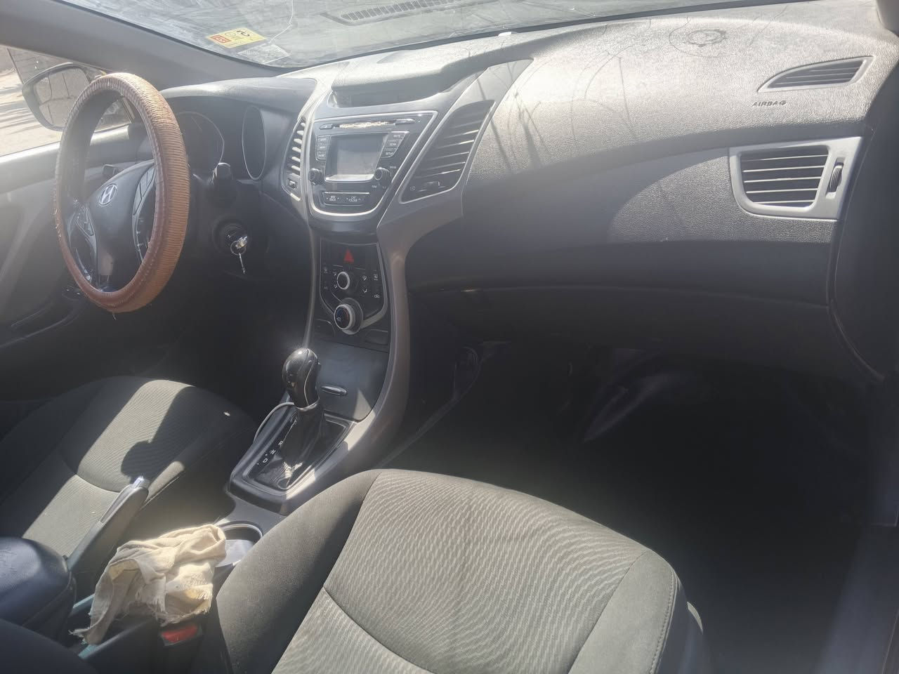 سلام عليكم النترا 2015وراد امريكي فلول مواصفات ماعدا البصمه كير محرك خير من الله مكفوله من العيب الشرعي السعر 110العنوان ابي غريب سيطره الصغور رقم الهاتف :***********
