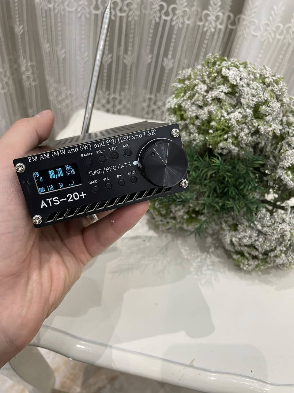 راديو ATS 20 +  بلص وليس العادي
نطاق  FM AM SW SSB
يحتوي على خاصية RDS
شحن تايب C

للطلب و الاستفسار على الخاص
متوفر توصيل


**إذا كنت صاحب هذا الإعلان وتريد حذفه لأي سبب، رجاءا أرسل رسالة إلى الدعم الفني**