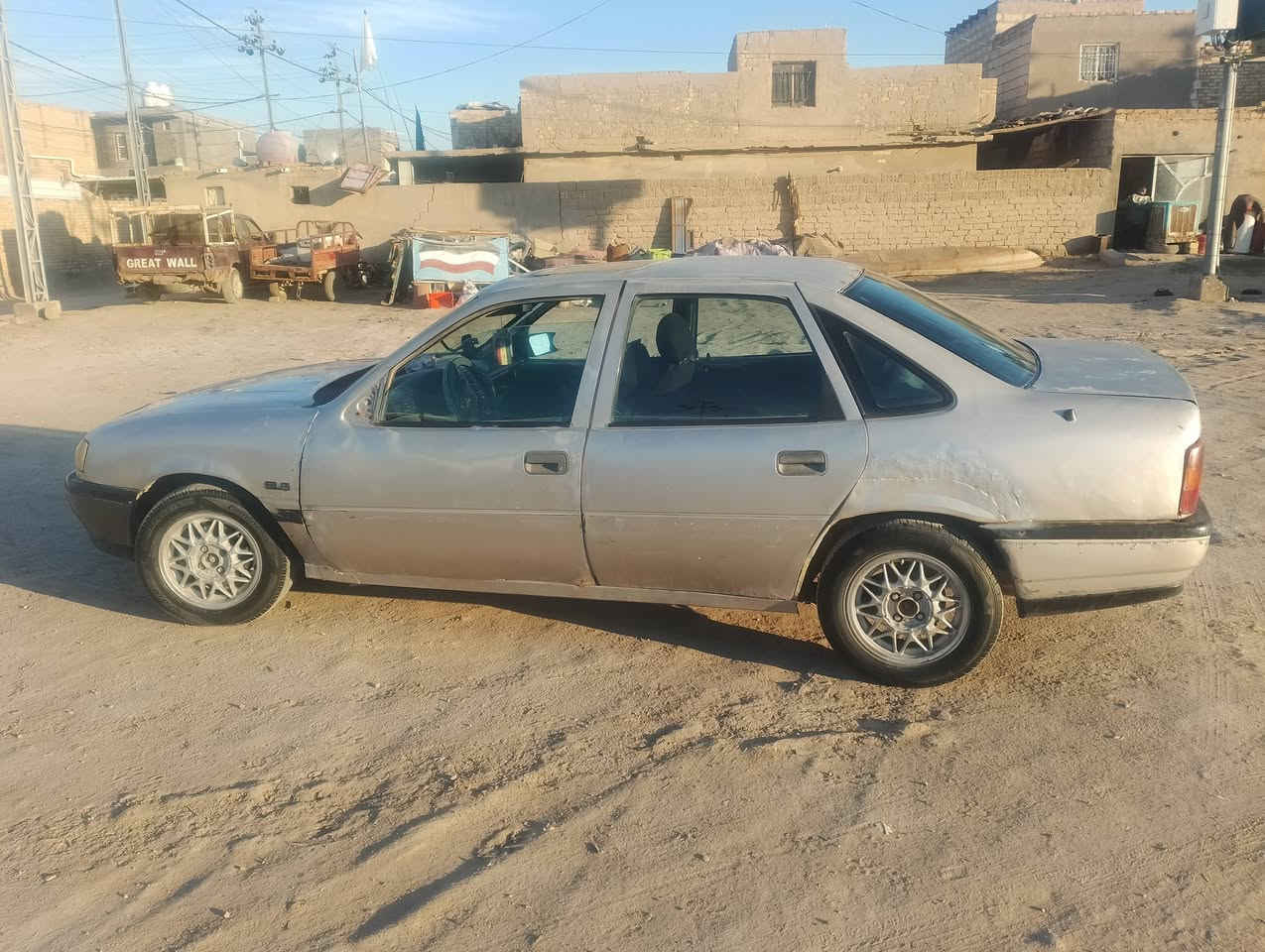 اوبل فكترا رقم نجف باسمنا سنويه جديده 
سياره حلوه ومناسبه 
السعر ١٥ورقه سعر ستوته شراي اتصل ودلل
***********
