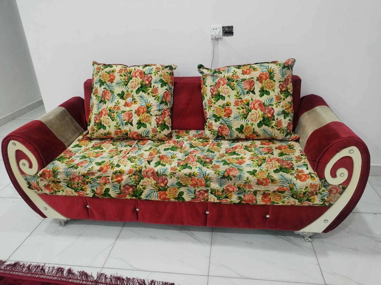 تخم قنفات مستخدم   عشر مقاعد تركي اصلي الخشب مابيه اي رطوبه ونازك بغداد, العراق


**إذا كنت صاحب هذا الإعلان وتريد حذفه لأي سبب، رجاءا أرسل رسالة إلى الدعم الفني**