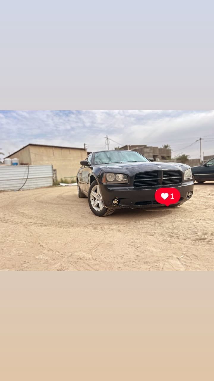 السلام عليكم 
جارجر مديل 2009
سيارة بيها سونار كلش واضح
سيارة بدون حادث بدون صبغ عام 
سيارة كلش نضيفه ما مشتغله خط وجاهزه ابد ما تصرف عليها اي شي 
مكان البصره قضاء المدينه 
غير متوجد على نت
سعر105 وبيها مجال 
رقم ‭‭0 771 780 3011
