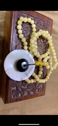 قلادة • حجر سلوى • قديم جدا