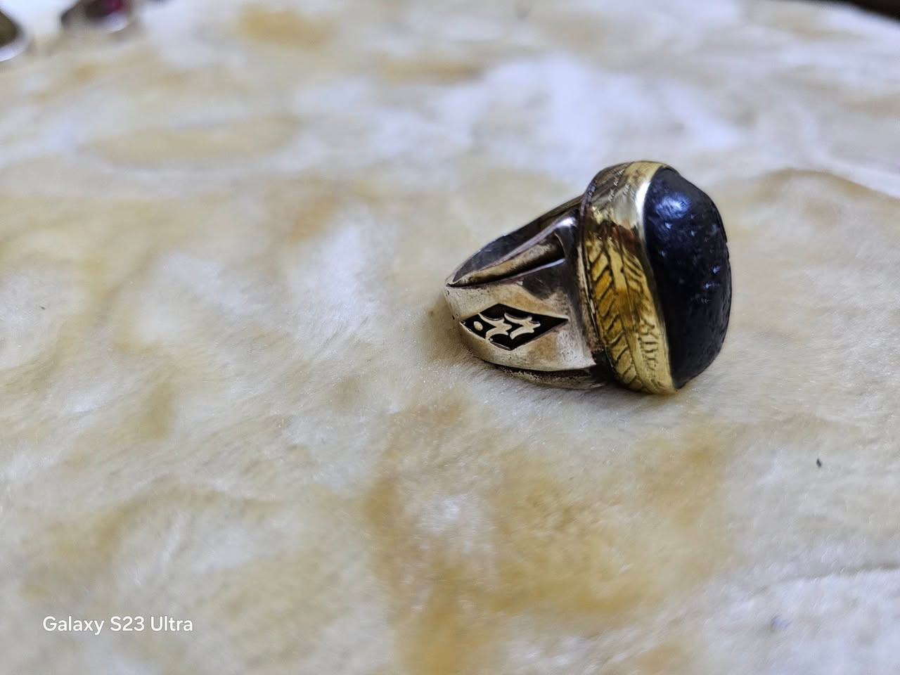 خواتم فضه بحجار طبيعيه 
بيعه وحده 
البصره 
***********
