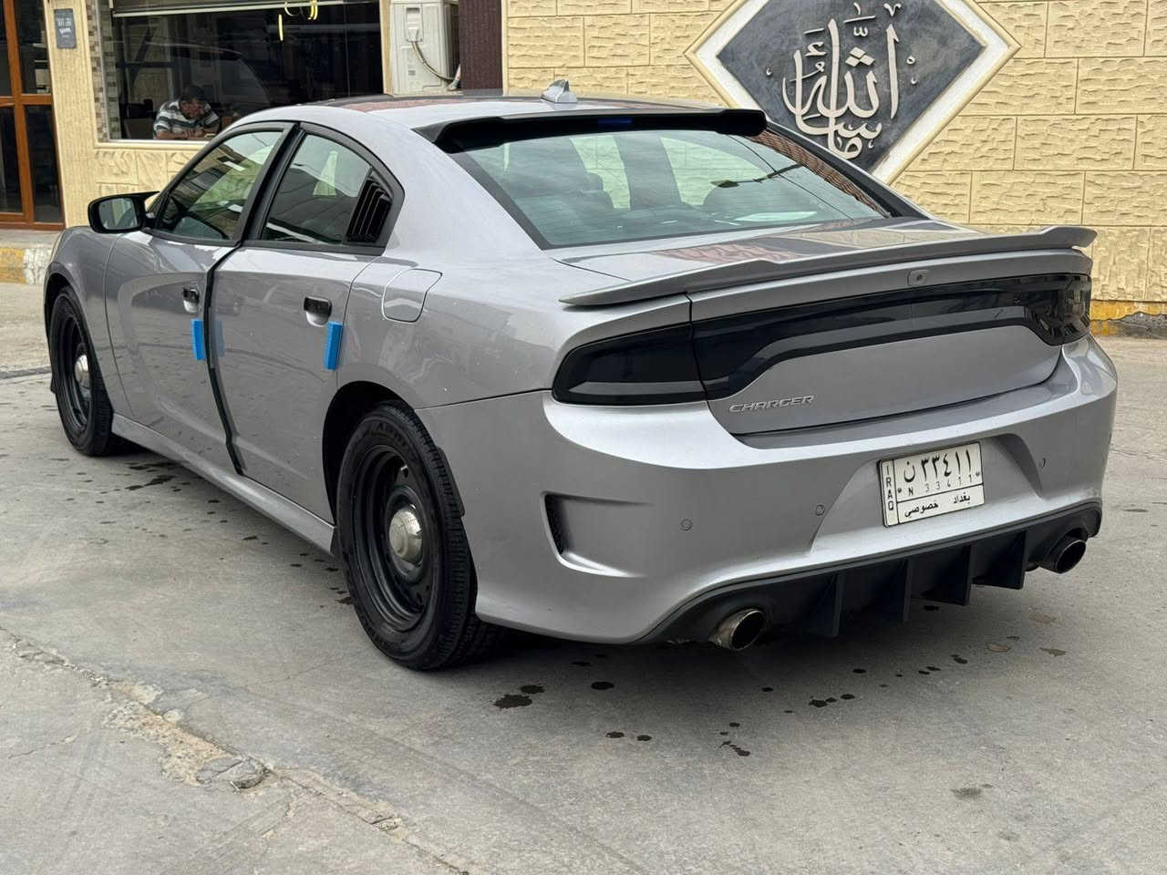 دودج جارجر RT 2016المحرك: 5700 (8 سلندر - هيمي)
العداد: 187 k حادثها بنيد داخل العراق فقط 
كشنات جلد خزن (ميموري)
تحكم كهرباء تدفئة + تبريد كشنات
شاشة كبيرة اكزوز منضومة بوابات 
مابيها أي خلل او نقص 

🛑 السعر سوي تعليق يصل مباشرة 🤖 

سقف روز رايز 
عدسات زراعه زنون
الموقع: البصره

رقم صاحب السيارة 
***********
