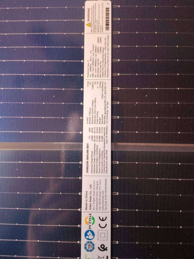 ألواح Jinko Solar… كفاءة عالية وعمر طويل  ويا الواعظ توصلك   أصلية وبضمان حقيقي حتى تضمن منظومتك تبقى ثابتة لسنين طويلة...
جمله فقط ***********
