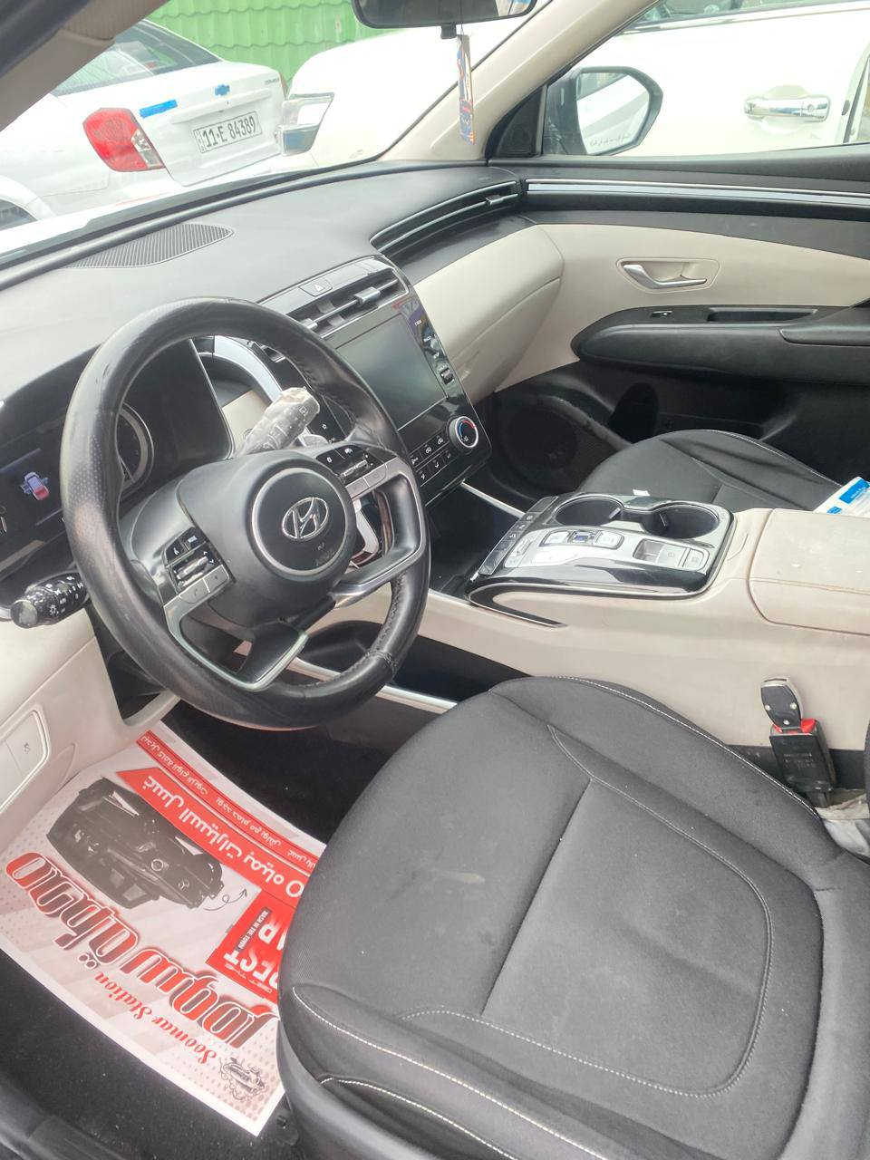 توكسان موديل 2022 خليجي
السلام عليكم السيارة خليجية مكينة 2500 ماشية 84 الف  مواصفاتها 
كير ماوس
تبريد قطعتين 
لايتات زينون 
بلك لايت لد 
مانع انزلاق 
اوتو هولد 
شاشة كبيرة 
كار بلي 
تحكمات ستيرن 
اشاير بالمري 
مري شفط 
اشاير ترحيب 
رقم دولي اربيل وكله جديد اريد وكاله ام تحويل
السونار مرفق مع الصور
وبعد بيها مواصفاات  
السعر المطلوب 190 وبيه مجال
للاستفسار ‏‪077-034-01994‬‏
ومتواجد ع الواتساب
العنوان بغداد البنوك


**إذا كنت صاحب هذا الإعلان وتريد حذفه لأي سبب، رجاءا أرسل رسالة إلى الدعم الفني**