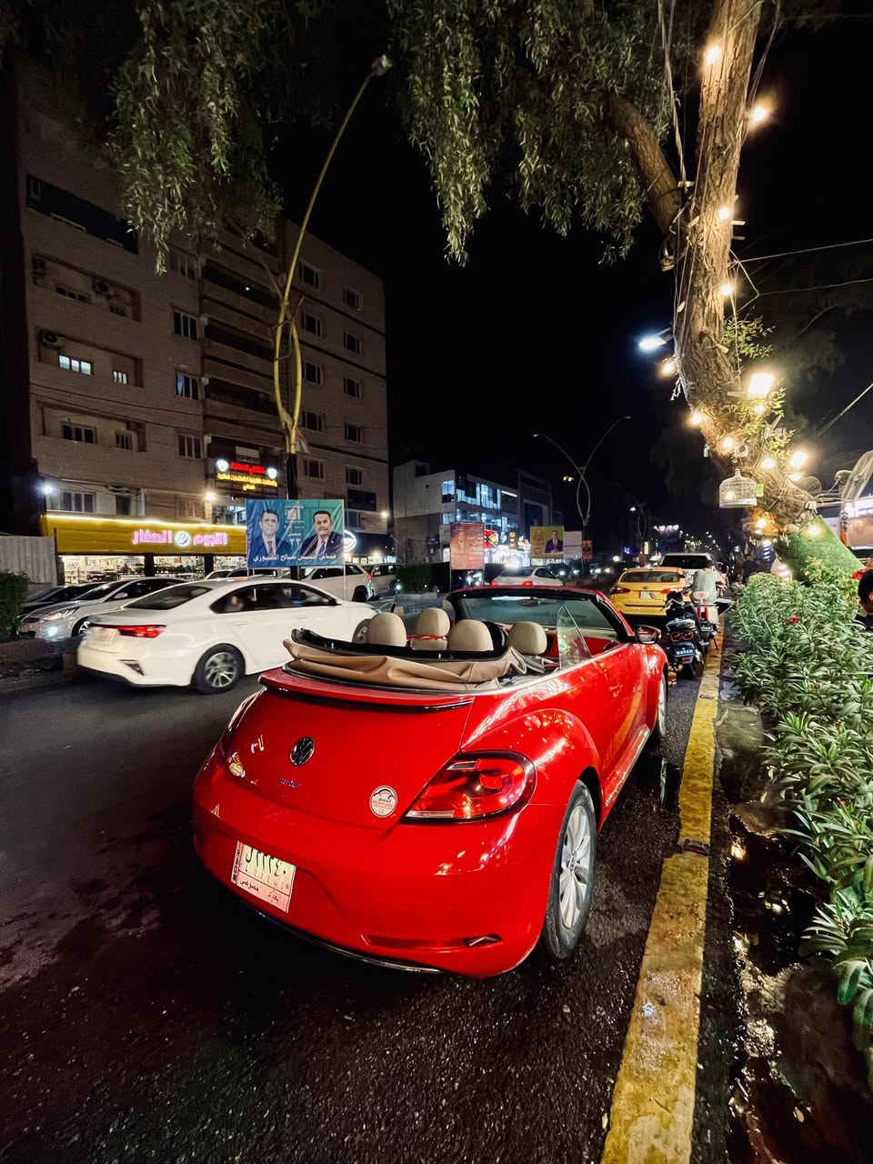 بيتل 19، سيارة نظيفة ومرتبة للبيع بسعر 135.
تبريد حدادية كاملة مكملة 
تخم تاير جديد 
محرك 2000 تيربو 

فدوة لعينك، إذا ما تعرف بهالسيارات لا تكسر بحلال العالم.

اللي صاعدها ويعرف شنو هيّ، يعرف قيمتها 

للاستفسار *********** مكان السياره بغداد
ترهم مراوس بكورلا هايبرد 
غير متواجد عالفيس للاستفسار وات ساب
