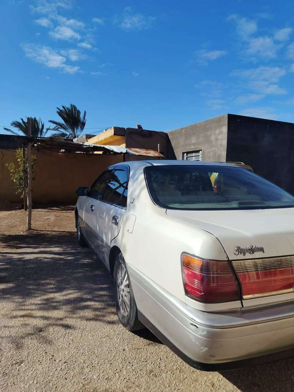 ملكه ادوات كصه جنطه دكمتين شاصي 71ففتي كير مكينه جدد حداديه جديده باتري جديد تخم تاير جديد ماناقصها اي شي  السعر 35وبيها مجال بسيط للاستفسار
***********
