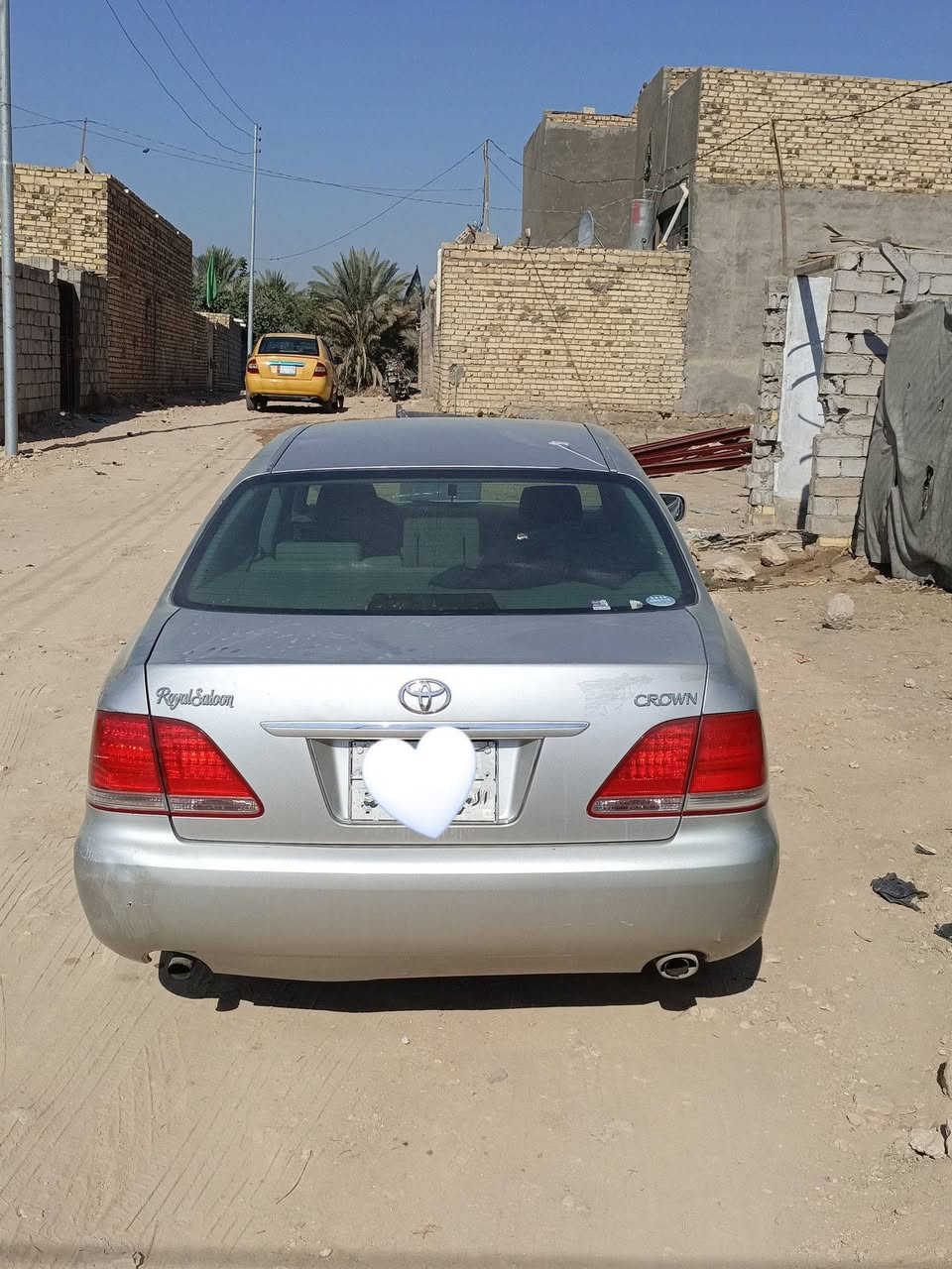 سلام عليكم سياره شاهينه للبيع كير ومكينه وحداديه ما بيهن شي وكهربائات شغاله كلهن بيه رقم بس اكفلك سرقه وعشاير السعر 37 وبيه مجال بيع او مراوس مكاني ديوانيه للاتصال ***********
