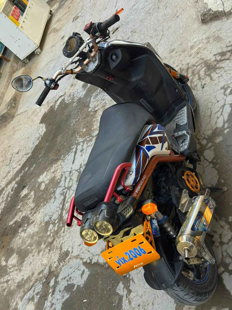 سكنز جبلي نظافة كدامك مفوله تزويد مكلف بل نشر رقم صاحبها ***********
مكان نجف سعر 1450
