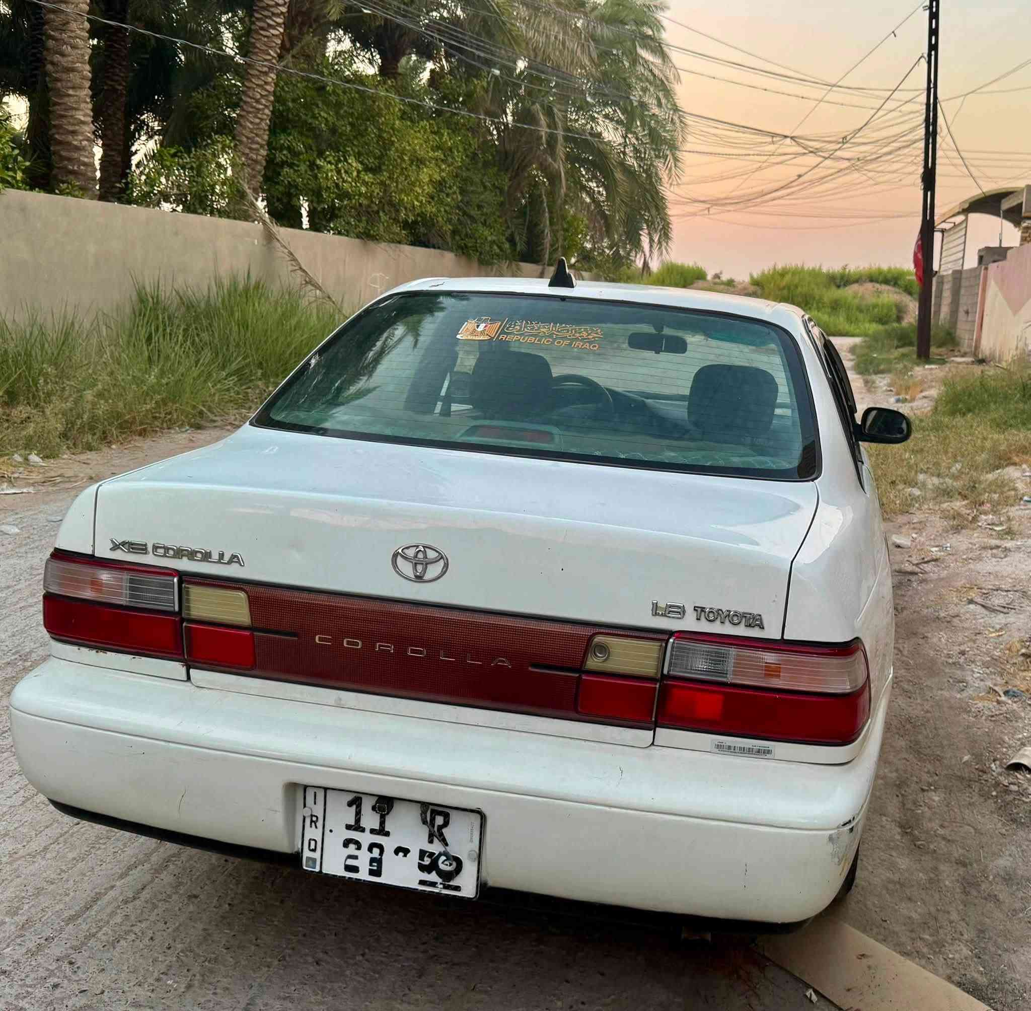 سلام عليكم 

للبيع كورلا  موديل 97 
السياره يسره بلادي وراد امريكي 
جاهزه ومانقصه شي 
تخم تاير ويل جديد 
صدر امامي خلفي جديد
شواصي ولغود مكفولات 
كهربائيات كله بلاديه وكلهن شغلات 
شاشه وكامره و بلاجكتور زنون شالدله  
السعر 65 ورقه وبيه مجال 
مكاني واسط الكوت قضاء الاحرار 
***********
