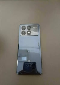 السلام وعليكم Poco x6Pro كامل معه ملحقاته جهاز نضيف كلش وكلشي مابي دقه...