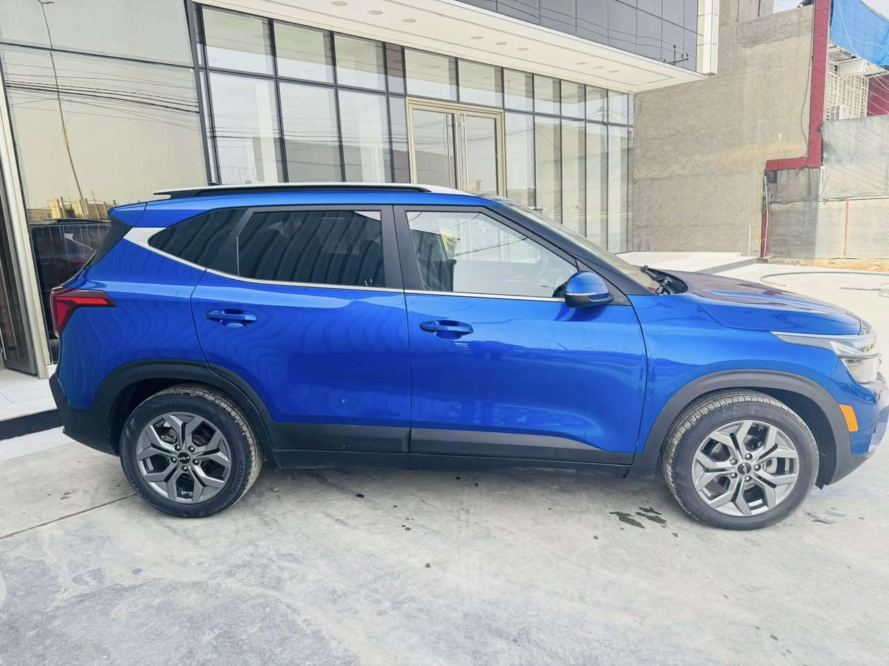 السلام عليكم 
للبيع سلتوز موديل 2024 حادثه فقط بنيد بارد جاملغ فول عدا فتحه
بصمه
كشنات تدفىه 
كشنات كهرباء
رادار امامي
رادار جانبي
كامره دواره 
العنوان بابل سده الهنديه
***********
