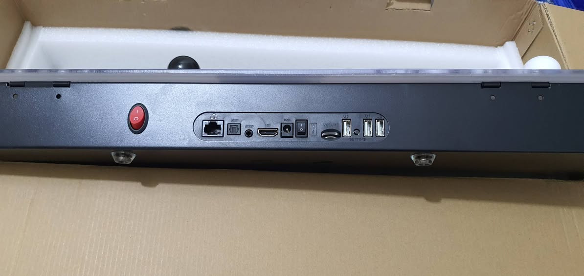 سلام عليكم متوفر  جهاز ألعاب Pandora's Box Arcade بتصميم مستوحى من لعبة Street Fighter. 
يحتوي الجهاز على مئات أو آلاف الألعاب الكلاسيكية المدمجة.
يتميز بوجود عصي تحكم وأزرار مخصصة للاعبين اثنين.
يمكن توصيله بالتلفزيون أو الشاشات عبر منافذ HDMI أو VGA.
يأتي بهيكل معدني مع لوحة أكريليك لمتانة أطول.
السعر 75 مع التوصيل


**إذا كنت صاحب هذا الإعلان وتريد حذفه لأي سبب، رجاءا أرسل رسالة إلى الدعم الفني**