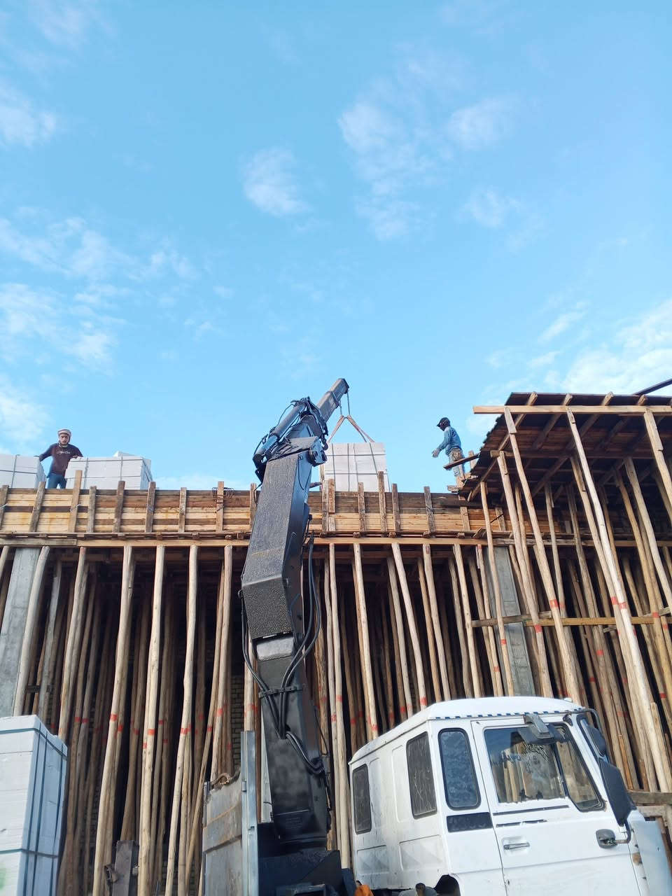 السلام عليكم كريم جاهز رقم طيارات عنواننا الحله 
***********
