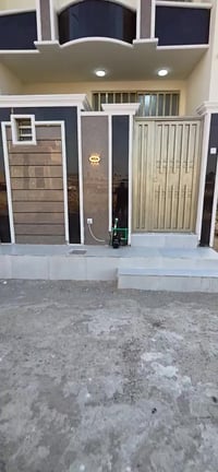 كربلاء • حي الجامعة • ٥٠م`,`طابق واحد`,`فرصة استثمارية`,`مناسب للسكن