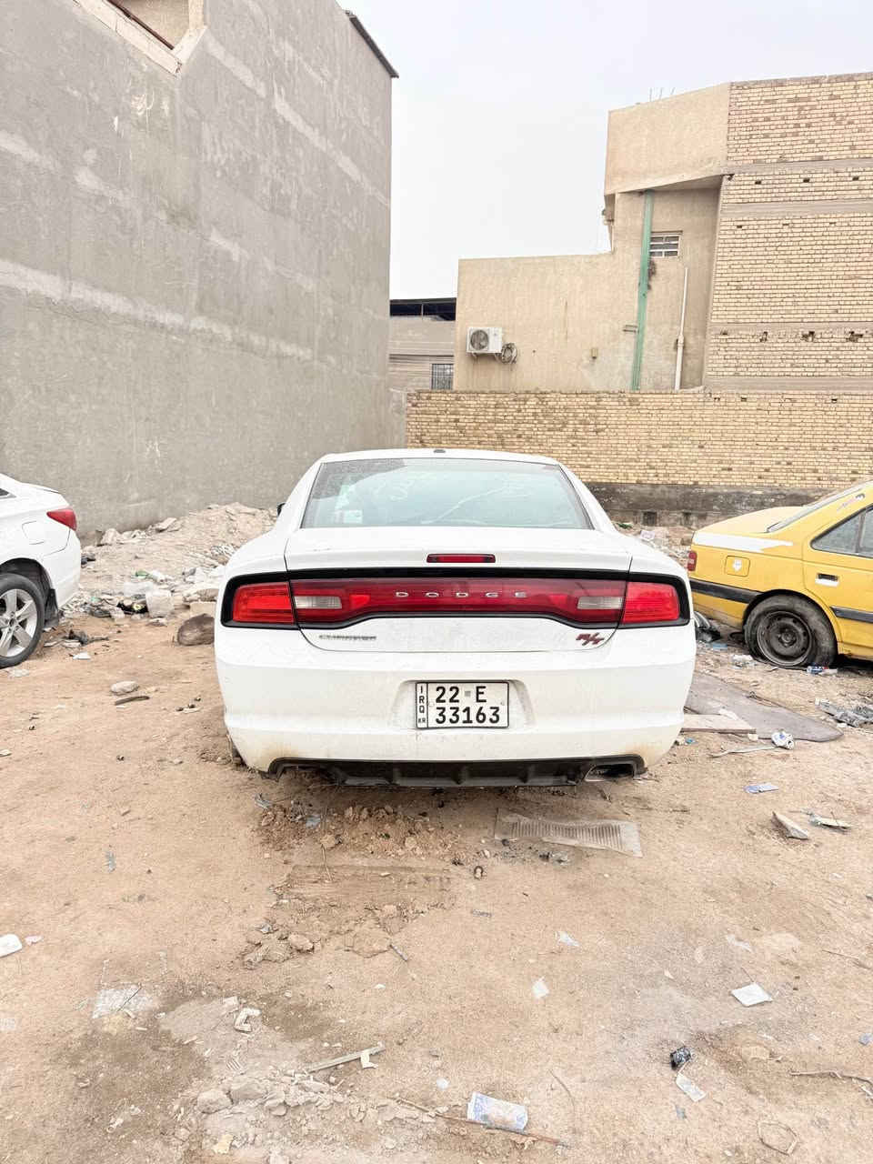 السلام عليكم جارجر وارد كندي موديل 2012 رقم اربيل دولي تحويل وكالة مضمونة مكينة 3600 ابيع على حادثها مكان السيارة بالبصرة السعر مناسب شراي يتصل ويدلل 
‭0775 557 7656‬ البصرة, العراق
