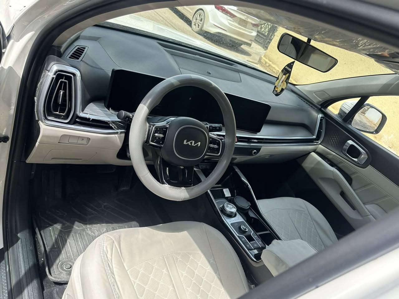 سورنتو موديل 25  خليجي مكفول عام 
العنوان النجف 
السعر 310 💲
للتواصل مراسلة الصفحة 
او اتصال :

0783 860 0234
