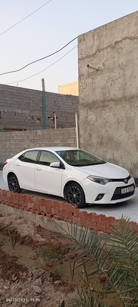 للبيع تويوتا كورلا 2016 وارد امريكي محرك 1.8 ماشيه  108000
  حادثها ضربه بسيطه من الخلف كماموضحه بالصور وبيها حادث بالعراق بالبييبان العكس السايق ومصلحات والباقي كفالفه صواصي لغود حوض خلفي مكينه كير حداديه تبريد ثلج 
 مواصفاتها تحكم ستيرن جامات شفط مثبت سرعه كامره خلفيه نظام ايكو , رقم انكليزي بأاسمي تحويل ثاني يوم السعر 130 وبيها مجال  , العنوان البصره الطويسه
***********
