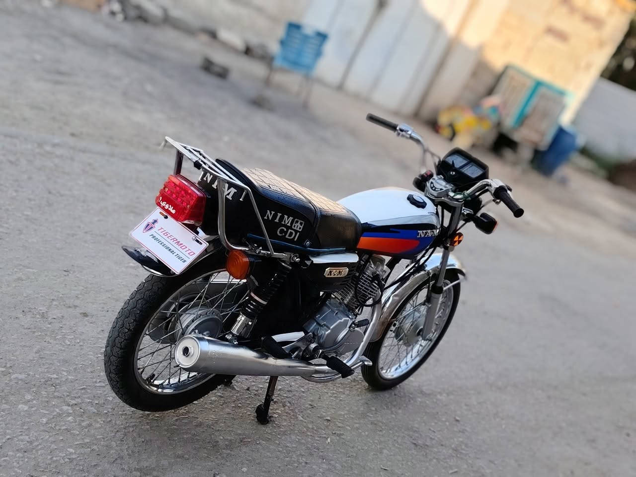 نامة متياز شبه الشلامجة٣حرف باب أول موديل ٢٧الدراجة جديدة حيل ومكفولة محرك مكفول أوراق مال وكيل السعر ٧٠٠مكاني بابل محاويل رقم الهاتف***********
