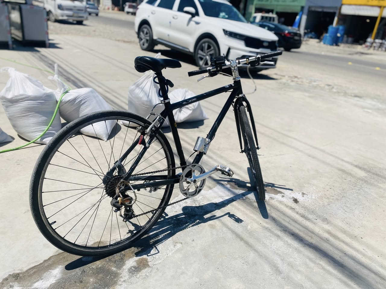 بايسكل رياضي  نضافه 100/100 للاستفسار +964 772 534 5826


**إذا كنت صاحب هذا الإعلان وتريد حذفه لأي سبب، رجاءا أرسل رسالة إلى الدعم الفني**