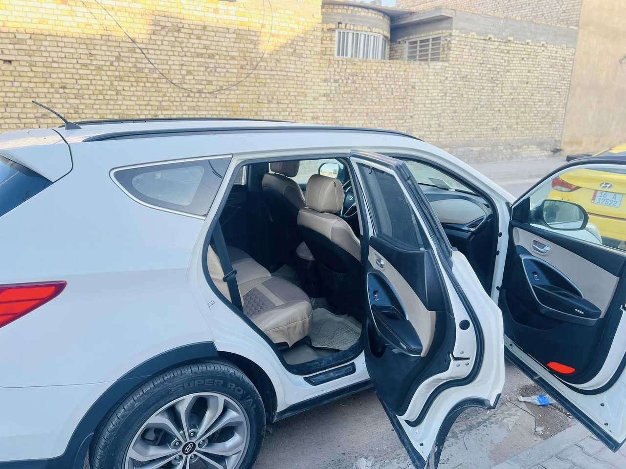 السلام عليكم
سنتافي للبيع ! موديل 2016
رقم اربيل فول مواصفات 
من عده البنرامه
شاشه كامرا خلفي حساس 
بصمة تشغيل اشارة ترحيب
محرك 6 سلندر 
7 راكب 
ماشيه 71 حقيقي
مكفوله كفاله عامه 
الاتصال عبر الرقم
***********

واسط / كوت /
