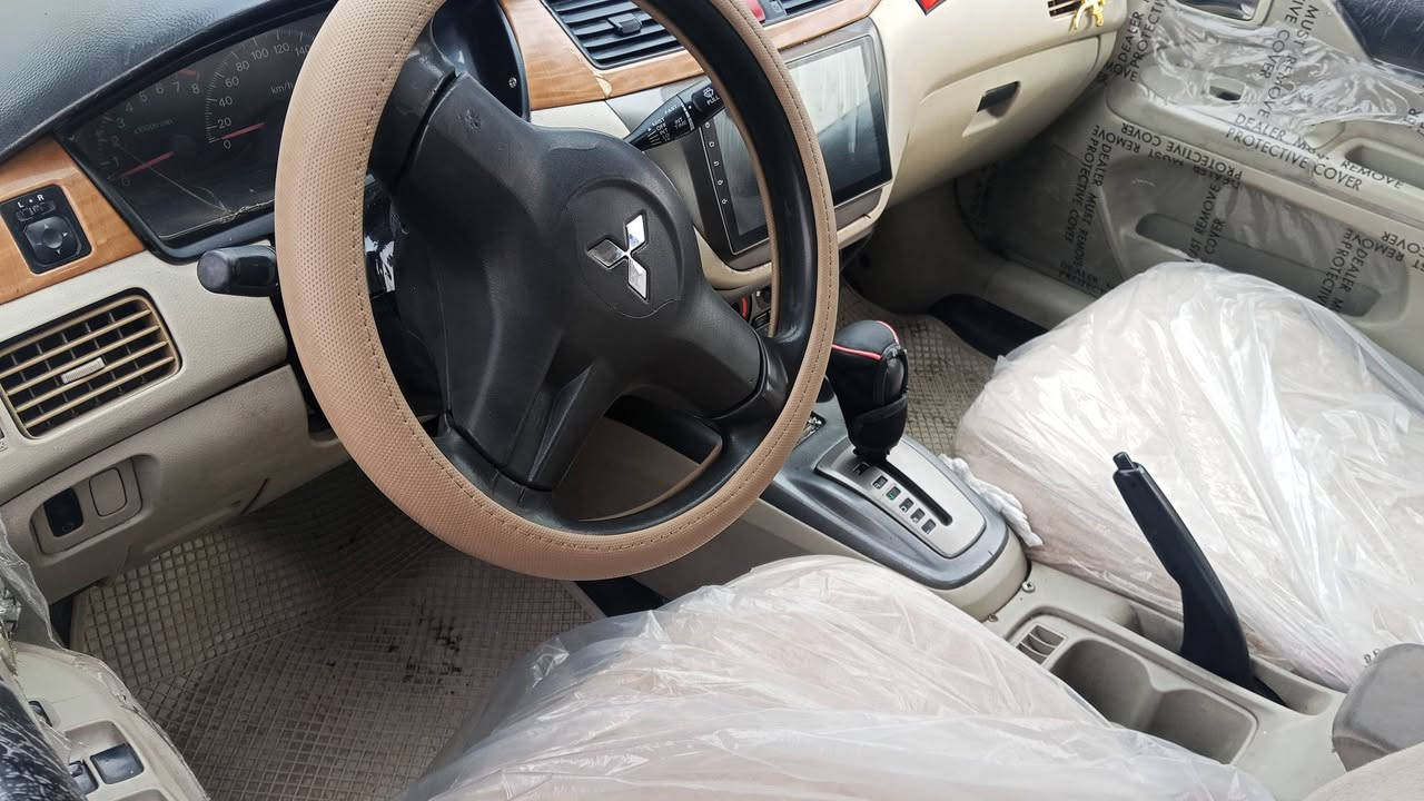 لانسر موديل 2009 رقم اربيل دولي شرط الوكاله و التحويل
محرك جبير شرط كير شرط تبريد تدفئه ضرر حزام انطيك عام سنويه و هزه جديد السعر 68 وبيه مجال 
العنوان موصل كيارة 
اتصل و ادلل 
***********
