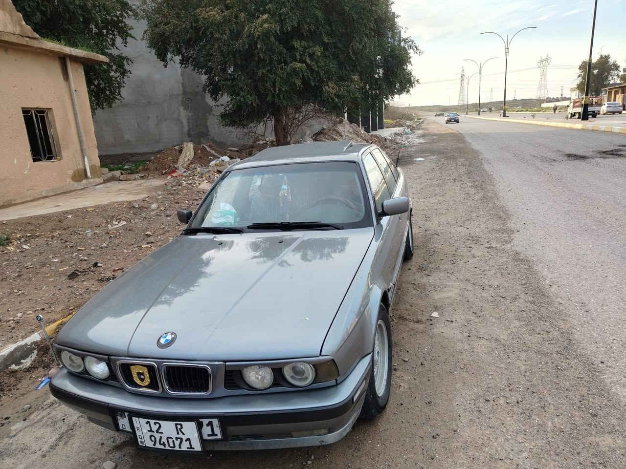 السلام عليكم
Bmw525  موديل1992

صبغ عام شرط بدون حادث محرك كبس 

طخم امامي وخلفي جديد 4جامات كهرب سلايت عطرعريض طخم تاير نضيف

شرط المحرك والكير والكهربائيات كلها شغاله

وشرط الوكالة والتحويل 

للتواصل على الرقم وائي استفسار

***********

سعر السيارا 75 وبيهامجال
أنا مكلف بلنشر
