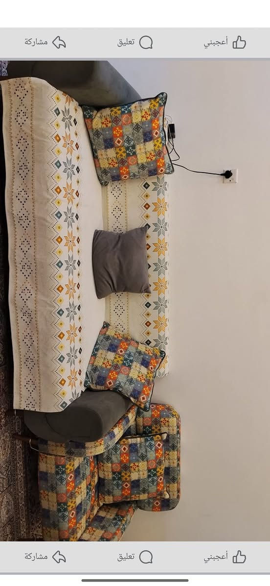 سلام عليكم قنفات سبع مقاعد رصاصي الون + صغار ٢ مشجرات
ميز تلفزيون
ميز طعام
مكان بغداد جادريه
للاستفسار واتس اب ***********
